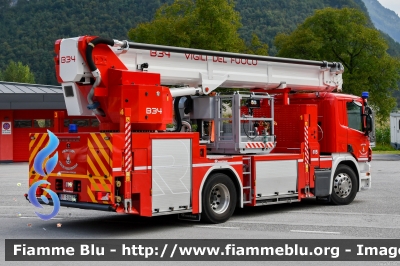 Scania P320 II serie
Vigili del Fuoco
Unione Distrettuale delle Giudicarie
Veicolo ospitato dal Corpo Volontario di Storo (TN)
Piattaforma aerea B34 da 34 metri allestimento Rosenbauer
VF 9J6 TN
Parole chiave: Scania P320_IIserie VF9J6TN