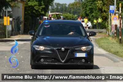 Alfa Romeo Nuova Giulia
Polizia di Stato
Parole chiave: Alfa-Romeo Nuova_Giulia Giro_D_Italia_2024