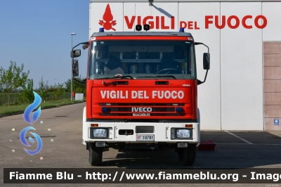 Iveco EuroFire 150E27 I serie
Iveco EuroFire 150E27 I serieVigili del Fuoco
Comando Provinciale di Modena
Distaccamento Volontario di Finale Emilia
Allestimento Iveco-Magirus
Ricondizionata Fortini
VF 18781
Parole chiave: Iveco EuroFire_150E27_IserieVF18781