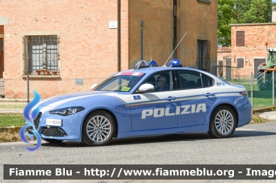 Alfa Romeo Nuova Giulia Q4 Restyle
Polizia di Stato
Polizia Stradale
POLIZIA N5999
In Scorta al Giro D’Italia 2024
Auto 01
Parole chiave: Alfa-Romeo Nuova_Giulia_Q4_Restyle POLIZIAN5999 Giro_D_Italia_2024