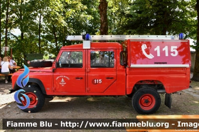 Land Rover Defender 130
Vigili del Fuoco
Unione Distrettuale di Cles
Corpo Volontario di Sfruz (TN)
VF H90 TN
Parole chiave: Land-Rover Defender_130  VFH90TN