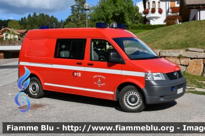 Volkswagen Transporter T5
Vigili del Fuoco
Unione distrettuale di Cles
Corpo Volontario di Tres (TN)
VF 7A6 TN
Parole chiave: Volkswagen Transporter_T5 VF7A6TN 