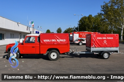 Land Rover Defender 110
Vigili del Fuoco
Comando Provinciale di Modena
Distaccamento Volontario di Finale Emilia
Allestimento Divitec
VF 28157
Parole chiave: Land-Rover Defender_110 vf28157