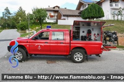 Mitsubishi L200 III serie
Vigili del Fuoco
Unione distrettuale di Cles
Corpo Volontario di Tres (TN)
VF Z56 TN
Parole chiave: Mitsubishi L200_IIIserie VFZ56TN