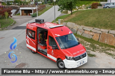 Volkswagen Crafter II serie
Vigili del Fuoco
Unione distrettuale di Cles
Corpo Volontario di Tres (TN)
Allestimento Ziegler
VF 2W1 TN
Parole chiave: Volkswagen CrafterII VF2W1TN