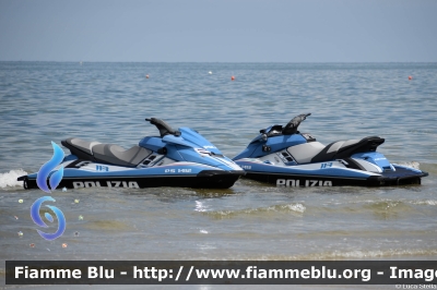 Yamaha
Polizia di Stato
Polizia del Mare
PS 1412
PS 1413
PS 1426
Parole chiave: Yamaha PS1412 PS1413 PS1426 Air_Show_2023