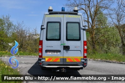 Iveco Daily IV Serie
Guardia di Finanza
Reparto Operativo Aereonavale
Carro Officina 
Allestimento Elevox
GdiF 423 BC
Parole chiave: Iveco Daily_IVSerie  GdiF423BC