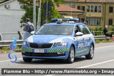 Skoda Octavia Wagon V serie
Polizia di Stato
Polizia Stradale
Allestimento Focaccia
Decorazione Grafica Artlantis
POLIZIA M4784
Parole chiave: Skoda Octavia_Wagon_Vserie POLIZIAM4784 Giro_D_Italia_2021