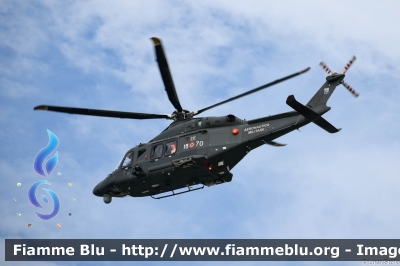 Leonardo HH-139B
Aeronautica Militare
15° Stormo S.A.R.
15-70
Air Show Rimini 2023
Parole chiave: Leonardo HH-139B 15-70Air_Show_2023