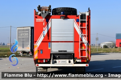 Iveco Grizzly 140E24 4x4 I serie
Vigili del Fuoco
Comando Provinciale di Bologna
Distaccamento Volontario di Molinella
AutoPompaSerbatoio allestimento Iveco-Magirus
VF21939
Parole chiave: Iveco Grizzly_140E24_4x4_Iserie VF21939