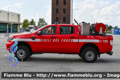 Ford Ranger IX serie
Vigili del Fuoco
ComandoProvinciale di Ferrara
Fornitura regionale Emilia Romagna
Allestimento Fortini
VF 33071
Parole chiave: Ford Ranger_IXserie VF33071