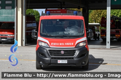 Fiat Ducato X290
Vigili del Fuoco
Comando provinciale di Ferrara
VF 31727
Parole chiave: Fiat Ducato_X290 VF31727