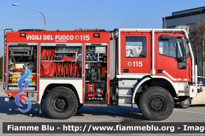 Iveco Grizzly 140E24 4x4 I serie
Vigili del Fuoco
Comando Provinciale di Bologna
Distaccamento Volontario di Molinella
AutoPompaSerbatoio allestimento Iveco-Magirus
VF21939
Parole chiave: Iveco Grizzly_140E24_4x4_Iserie VF21939