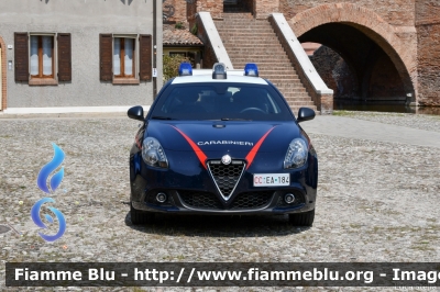 Alfa Romeo Nuova Giulietta restyle
Carabinieri
Nucleo Radiomobile
Allestimento FCA
Decorazione Grafica Artlantis
CC EA 184
Parole chiave: Alfa_Romeo Nuova_Giulietta_restyle CCEA184