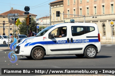 Fiat Qubo
Polizia Locale Bologna
Allestimento Bertazzoni
Bologna 92
Parole chiave: Fiat Qubo