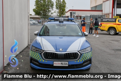 Skoda Octavia Wagon VI serie
Polizia di Stato
Polizia Stradale
in servizio sulla rete Autovia Padana
Allestimento Focaccia
POLIZIA M6306
Parole chiave: Skoda Octavia_Wagon_VIserie POLIZIAM6306 Reas_2023