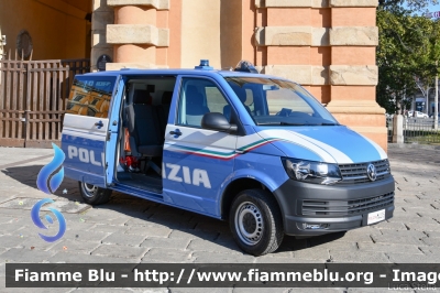 Volkswagen Transporter T6
Polizia di Stato
Unita' Cinofile
Allestimento BAI
POLIZIA M4415
Parole chiave: Volkswagen Transporter_T6 POLIZIAM4415