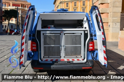 Volkswagen Transporter T6
Polizia di Stato
Unita' Cinofile
Allestimento BAI
POLIZIA M4415
Parole chiave: Volkswagen Transporter_T6 POLIZIAM4415