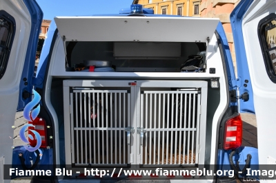 Volkswagen Transporter T6
Polizia di Stato
Unita' Cinofile
Allestimento BAI
POLIZIA M4415
Parole chiave: Volkswagen Transporter_T6 POLIZIAM4415