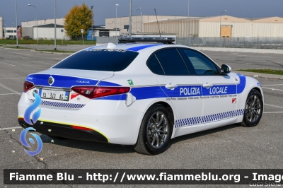 Alfa Romeo Nuova Giulia
Polizia Locale
Comune di Molinella (BO)
Allestimento Bertazzoni
POLIZIA LOCALE YA 340 AG
Parole chiave: Alfa-Romeo Nuova_Giulia POLIZIALOCALEYA340AG