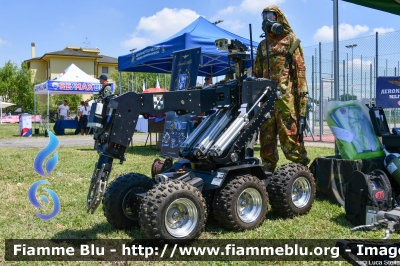 Robot
Aeronautica Militare
3° Stormo
Nucleo Artificieri
Parole chiave: Robot