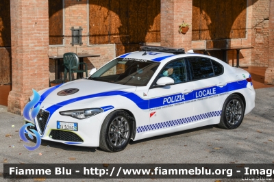 Alfa Romeo Nuova Giulia
Polizia Locale
Comune di Molinella (BO)
Allestimento Bertazzoni
POLIZIA LOCALE YA 340 AG
Parole chiave: Alfa-Romeo Nuova_Giulia  POLIZIALOCALEYA340AG