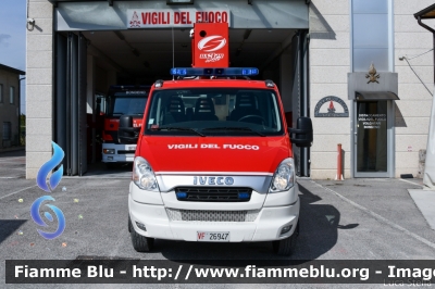 Iveco Daily 70C17 V serie
Vigili del Fuoco
Comando Provinciale di Ferrara
Distaccamento Volontario di Bondeno (FE)
Allestimento Iveco-Magirus - Socage
VF 26947
Parole chiave: Iveco Daily_Vserie VF26947