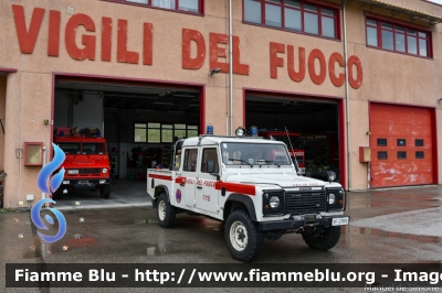 Land Rover Defender 130
Vigili del Fuoco
Comando Provinciale di Bologna
Distaccamento Volontario di Castiglion dei Pepoli 
Allestimento Aris
VF 21983
Parole chiave: Land-Rover Defender_130 VF21983