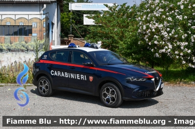 Alfa Romeo Tonale
Carabinieri
Nucleo Operativo Radiomobile
Allestimento FCA
CC EN 892

si ringrazia l'Arma dei Carabinieri
per la disponibilità
Parole chiave: Alfa-Romeo Tonale CCEN892