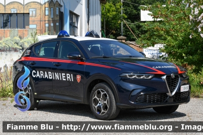 Alfa Romeo Tonale
Carabinieri
Nucleo Operativo Radiomobile
Allestimento FCA
CC EN 892

si ringrazia l'Arma dei Carabinieri
per la disponibilità
Parole chiave: Alfa-Romeo Tonale CCEN892