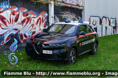 Alfa Romeo Tonale
Carabinieri
Nucleo Operativo Radiomobile
Allestimento FCA
CC EN 892

si ringrazia l'Arma dei Carabinieri
per la disponibilità
Parole chiave: Alfa-Romeo Tonale CCEN892