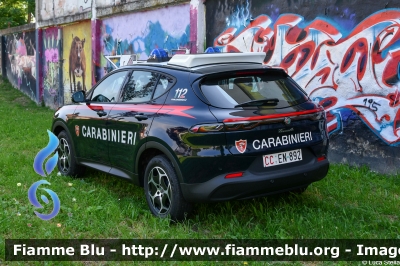 Alfa Romeo Tonale
Carabinieri
Nucleo Operativo Radiomobile
Allestimento FCA
CC EN 892

si ringrazia l'Arma dei Carabinieri
per la disponibilità
Parole chiave: Alfa-Romeo Tonale CCEN892