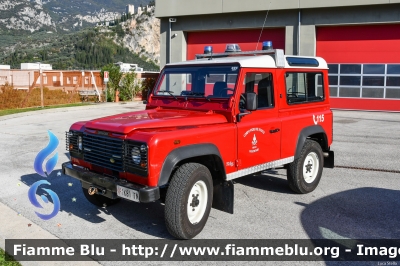 Land-Rover Defender 90
Vigili del Fuoco
Unione Distrettuale Alto Garda e Ledro
Corpo Volontario di Arco (TN)
VF K81 TN
Parole chiave: Land-Rover Defender_90 VFK81TN