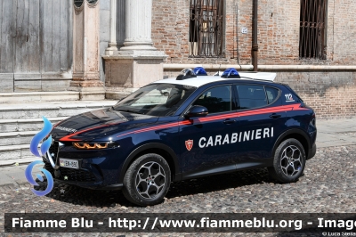 Alfa Romeo Tonale
Carabinieri
Nucleo Operativo Radiomobile
Allestimento FCA
CC EN 892

si ringrazia l'Arma dei Carabinieri
per la disponibilità
Parole chiave: Alfa-Romeo Tonale CCEN892