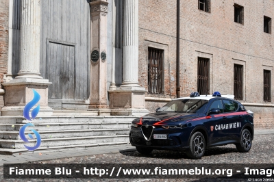 Alfa Romeo Tonale
Carabinieri
Nucleo Operativo Radiomobile
Allestimento FCA
CC EN 892

si ringrazia l'Arma dei Carabinieri
per la disponibilità
Parole chiave: Alfa-Romeo Tonale CCEN892