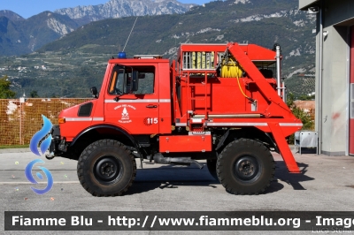 Unimog U1200
Vigili del Fuoco
Unione Distrettuale Alto Garda e Ledro
Corpo Volontario di Arco (TN)
VF F29 TN
Parole chiave: Unimog U1200 VFF29TN