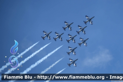 Aermacchi MB339PAN
Aeronautica Militare Italiana
313° Gruppo Addestramento Acrobatico
Stagione esibizioni 2023
Rimini Air Show 2023
Parole chiave: Aermacchi MB339PAN Air_Show_2023