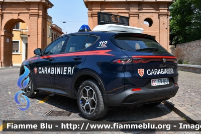 Alfa Romeo Tonale
Carabinieri
Nucleo Operativo Radiomobile
Allestimento FCA
CC EN 892

si ringrazia l'Arma dei Carabinieri
per la disponibilità
Parole chiave: Alfa-Romeo Tonale CCEN892