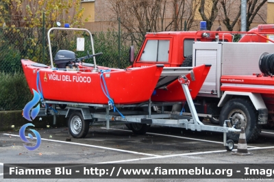 Battello
Vigili del Fuoco
Comando Provinciale di Reggio Emilia
