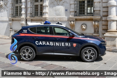 Alfa Romeo Tonale
Carabinieri
Nucleo Operativo Radiomobile
Allestimento FCA
CC EN 892

si ringrazia l'Arma dei Carabinieri
per la disponibilità
Parole chiave: Alfa-Romeo Tonale CCEN892