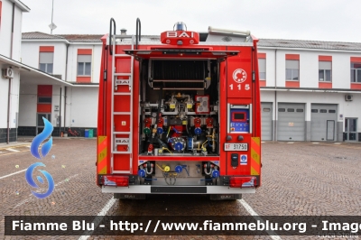 Man TGM 15.250 III serie
Vigili del Fuoco
Comando Provinciale di Reggio Emilia
AutoPompaSerbatoio allestimento BAI
VF 31750
Parole chiave: Man TGM_15.250_IIIserie VF31750