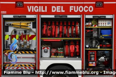 Iveco EuroCargo SuperCity 120E24 II serie
Vigili del Fuoco
Comando Provinciale di Modena
Distaccamento Volontario di Fanano
AutoPompaSerbatoio allestimento Iveco-Magirus
VF 24528
Parole chiave: Iveco EuroCargo_SuperCity_120E24_IIserie VF24528