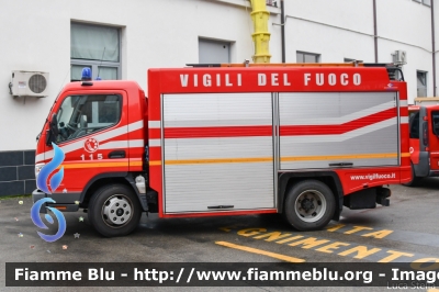 Mitsubishi Canter II Serie
Vigili del Fuoco
Comando Provinciale di Reggio Emilia
AutoPompaSerbatoio allestimento BAI
VF 25215
Parole chiave: Mitsubishi Canter_IISerie VF25215