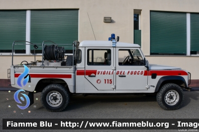 Land Rover Defender 130
Vigili del Fuoco
Comando Provinciale di Modena
Distaccamento Volontario di Fanano
Allestimento DiviTec
VF 22031
Parole chiave: Land-Rover Defender_130 VF22031