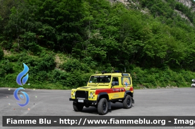 Land Rover Defender 90
Corpo Nazionale Soccorso Alpino e Speleologico
Soccorso Alpino e Speleologico Emilia-Romagna (SAER)
XV Zona
Stazione di Montecreto MO
Parole chiave: Land-Rover Defender_90 Automedica