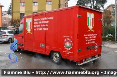 Renault Master III serie
Associazione Nazionale
Vigili del Fuoco Del Corpo Nazionale
Sezione di Reggio Emilia
TEAM di POMPIEROPOLI
Parole chiave: Renault MAster_IIIserie