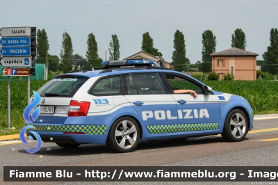 Skoda Octavia Wagon V serie
Polizia di Stato
Polizia Stradale
Allestimento Focaccia
POLIZIA M4769
Parole chiave: Skoda Octavia_Wagon_Vserie POLIZIAM4769 1000_Miglia_2023