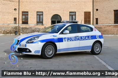 Alfa Romeo Nuova Giulietta restyle
Polizia Locale
Comune di Azzano Decimo (PN)
Allestimento Bertazzoni
POLIZIA LOCALE YA 636 AF
Parole chiave: Alfa-Romeo Nuova_Giulietta_restyle POLIZIALOCALEYA636AF