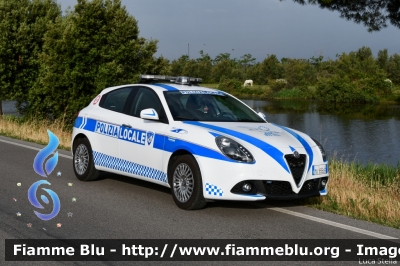 Alfa Romeo Nuova Giulietta restyle
Polizia Locale
Comune di Azzano Decimo (PN)
Allestimento Bertazzoni
POLIZIA LOCALE YA 636 AF
Parole chiave: Alfa-Romeo Nuova_Giulietta_restyle POLIZIALOCALEYA636AF