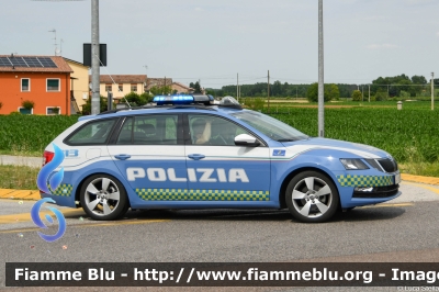 Skoda Octavia Wagon V serie
Polizia di Stato
Polizia Stradale
Allestimento Focaccia
POLIZIA M5232
Auto 7
In scorta alla Mille Miglia 2023
Parole chiave: Skoda Octavia_Wagon_Vserie POLIZIAM5232 1000_Miglia_2023